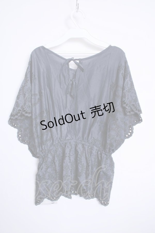 画像2: 【SALE】axes femme  / 刺繍入りスカラップトップス Y-22-05-26-037-1-TO-AX-L-SZ-ZT016 (2)