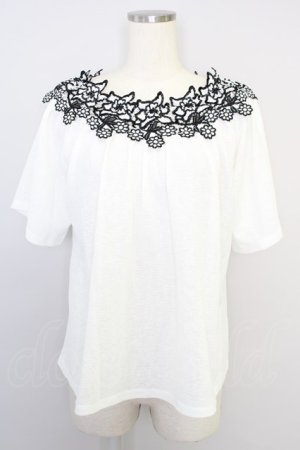 画像: axes femme TOPS / 花刺繍オフショルプルオーバー Y-23-07-30-4007-1-TO-AX-L-SZ-ZI