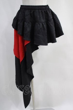 画像: Qutie Frash / アシメラップスカート  黒×赤 H-24-03-30-015-QU-SK-KB-ZH