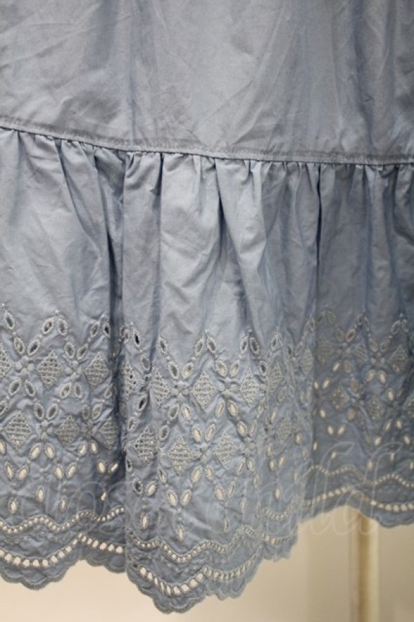 画像5: Jane Marple Dans Le Saｌon / Typewriter lace tiered dress  ブルー H-24-05-06-1021-JM-OP-KB-ZH (5)