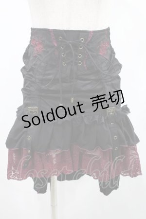 画像: Ozz oneste / 薔薇刺繍フリルギャザースカート  黒×赤 H-24-05-18-1013-OO-SK-KB-ZH