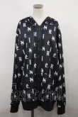 画像1: NieR Clothing / 総柄ZIPパーカー  黒 H-24-06-20-025-PU-TO-KB-ZT074 (1)