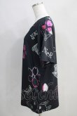 画像2: NieR Clothing / プリント半袖CUTSEW  黒 H-25-05-11-1019-PU-TO-KB-ZH (2)