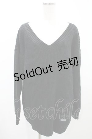 画像: NieR Clothing / Vネックニット  黒 H-24-08-02-026-PU-TO-KB-ZT333