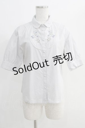 画像: Fi.n.t / わすれな草刺繍ヨーク切替シャツ Free BLUE GRAY H-24-11-01-075-CA-BL-NS-ZH