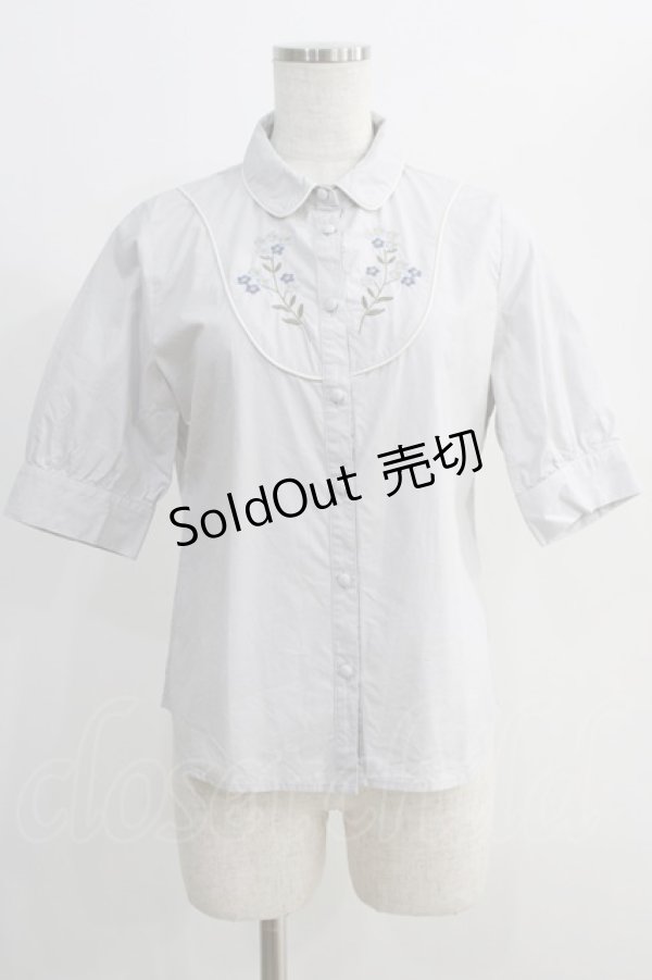 画像1: Fi.n.t / わすれな草刺繍ヨーク切替シャツ Free BLUE GRAY H-24-11-01-075-CA-BL-NS-ZH (1)