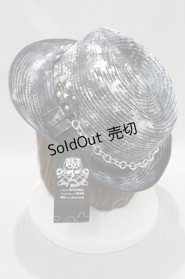 画像2: SEX POT ReVeNGe / GRUNGE SKULLチェーンハット  黒×白グランジ H-24-12-02-015-SP-AC-KB-ZH (2)
