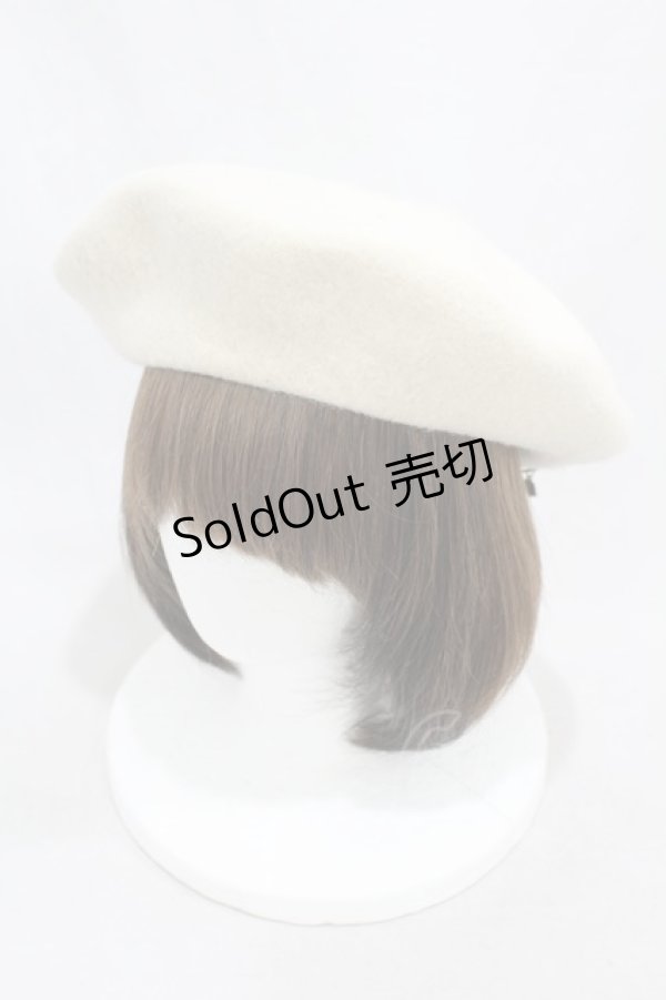 画像1: axes femme / ローズブローチ付きベレー  オフ H-24-12-22-1037-AX-AC-NS-ZH (1)