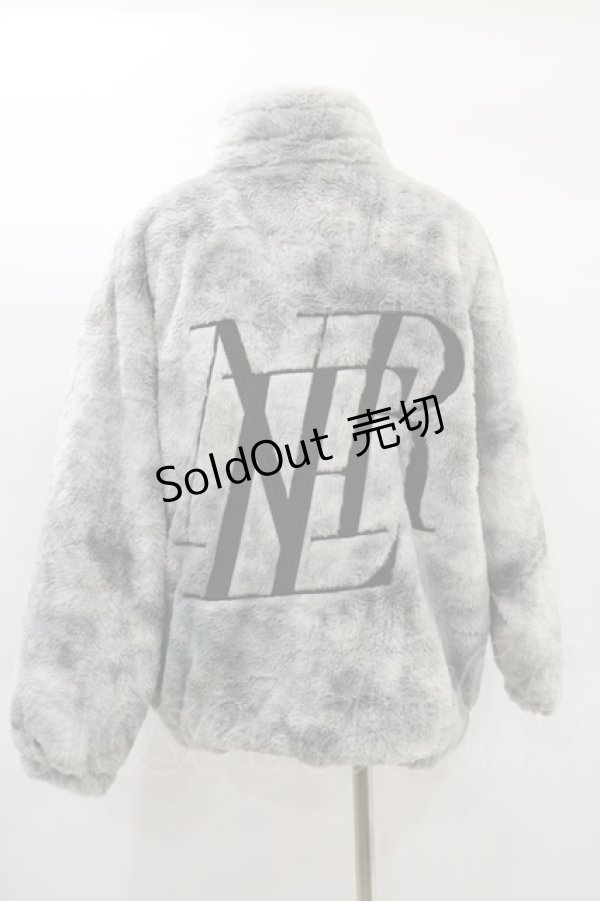 画像2: NieR Clothing / 防寒中綿入りキルティングハイネックファーコート  グレー H-25-01-20-2022-PU-CO-KB-ZT-C009 (2)