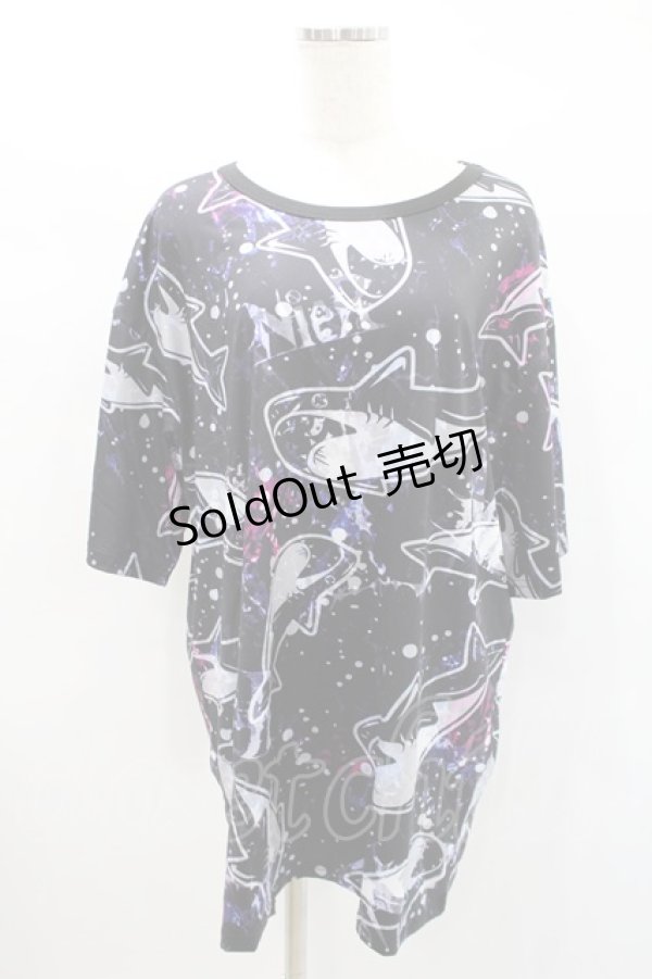 画像1: NieR Clothing / プリント半袖CUTSEW F 黒 H-25-01-28-1003-PU-TO-KB-ZH (1)