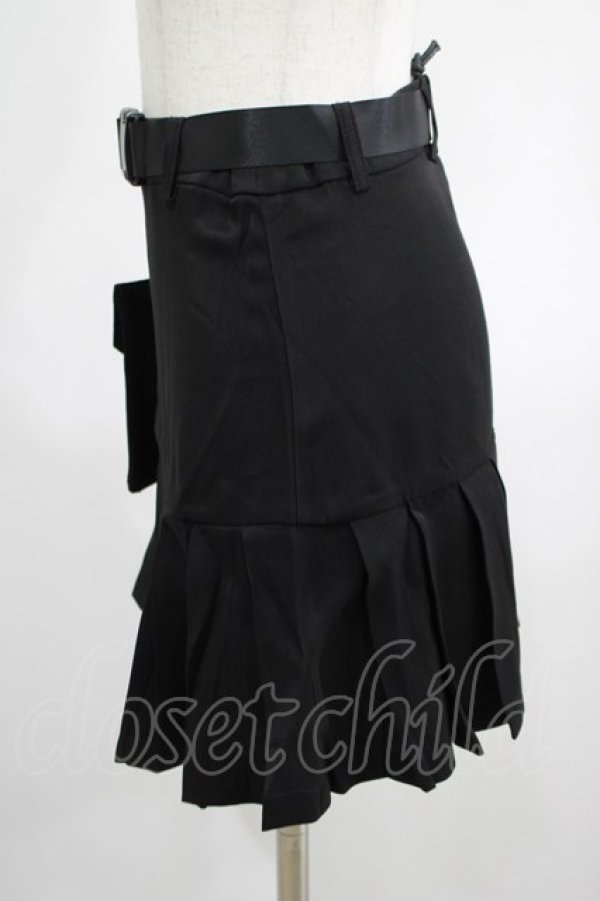 画像2: PUNK RAVE / pleated skirt with waist bag XS ブラック H-25-02-13-046-PU-SK-KB-ZS (2)