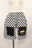 画像1: HELL CAT PUNKS / ブロックチェックショートパンツ  白×黒 H-25-02-17-1006-PU-PA-KB-ZH (1)