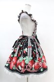 画像3: Angelic Pretty / 摘みたていちごエプロン風スカート Free ブラック H-25-03-02-1025-AP-SK-NS-ZH (3)