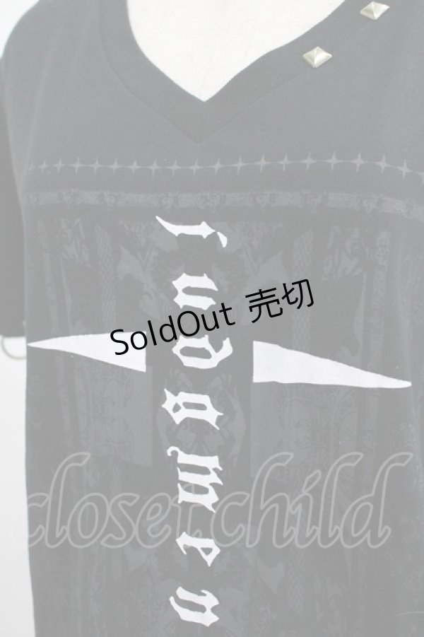 画像4: SEX POT ReVeNGe / チェーンチャーム付VネックTシャツ  黒 H-25-03-02-007-SP-TO-KB-ZH (4)