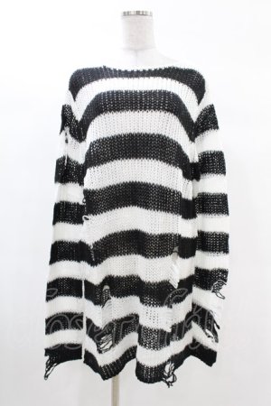 画像: KILL STAR / Pugsley Knit Sweater S 黒×白 H-25-03-09-011-SL-TO-KB-ZY