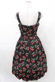 画像2: Jane Marple / チェリー刺繍ジャンパースカート M ブラック H-25-03-10-1006-JM-OP-KB-ZH (2)