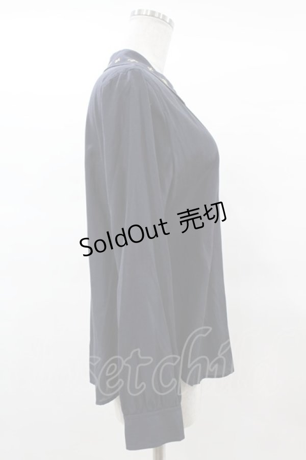 画像3: Jane Marple / Royalモチーフエンブロイダリーブラウス  ネイビー H-25-03-15-1013-JM-BL-KB-ZH (3)