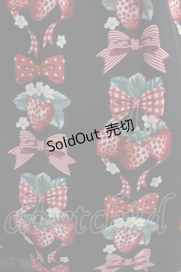 画像4: Angelic Pretty / Strawberry Dollジャンパースカート Free ブラック H-25-03-16-1005-AP-OP-NS-ZH (4)