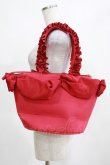 画像2: Maison de FLEUR / 白雪姫フリルハンドルトートバッグ  レッド H-25-03-22-049-LO-BG-NS-ZH (2)
