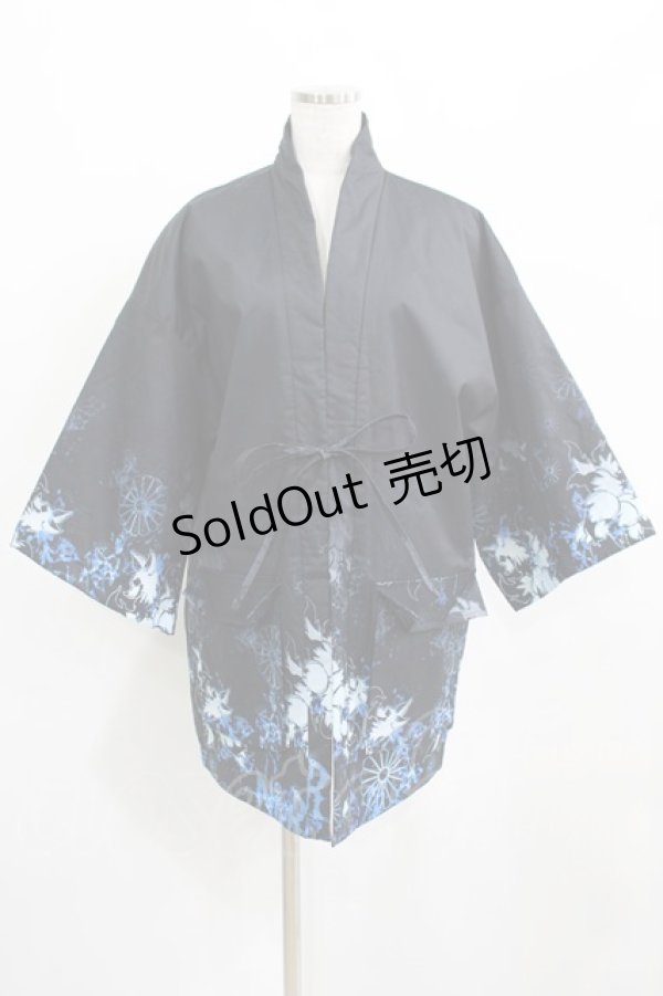 画像1: NieR Clothing / 中綿入りキルティングはんてん風アウター  黒/和柄九尾 H-25-03-24-030-PU-JA-KB-ZT071 (1)
