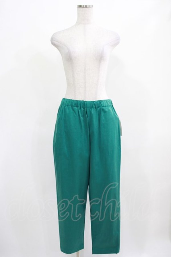 画像4: Jane Marple Dans Le Salon / Glossy twill tapered pants  グリーン H-25-03-24-038-JM-PA-KB-ZH (4)