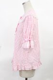 画像2: Angelic Pretty / ふんわりフリルギンガムブラウス Free ピンク H-25-03-26-1034-AP-BL-NS-ZH (2)