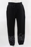 画像1: NieR Clothing / プリントSWEAT PANTS  黒 H-25-03-28-1006-PU-PA-KB-ZH (1)