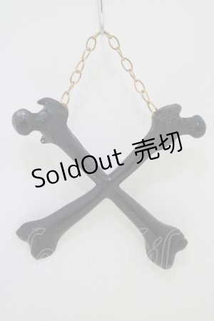 画像: THE BLACKENED TEETH / Crossbones Wall Hanging   H-25-03-30-1060-PU-ZA-KB-ZH