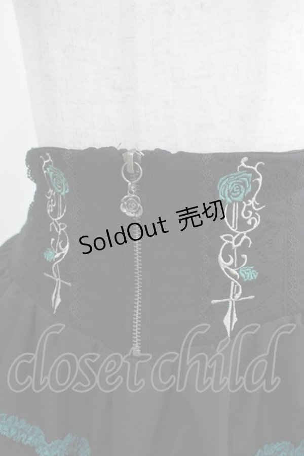 画像4: Ozz oneste / 薔薇刺繍レースフリルスカート  黒×緑 H-25-03-30-1012-OO-SK-KB-ZH (4)