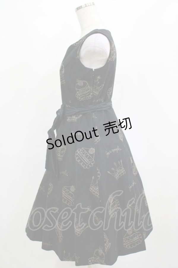 画像2: Jane Marple / 王冠ケーキ刺繍ジャンパースカート  黒 H-25-03-30-1002-JM-OP-KB-ZH (2)
