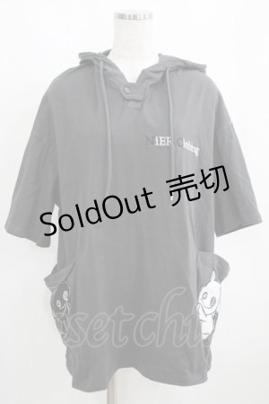 画像: NieR Clothing / ポケット刺繍プルパーカー  グレー H-25-03-31-044-PU-TO-KB-ZH