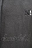 画像4: NieR Clothing / ポケット刺繍プルパーカー  グレー H-25-03-31-044-PU-TO-KB-ZH (4)