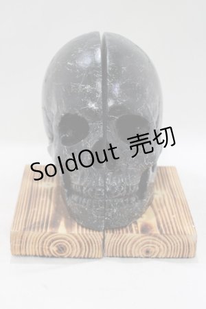 画像: 【SALE】THE BLACKENED TEETH / Skull Bookends   H-25-04-01-053-PU-ZA-KB-ZT-W004