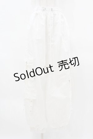 画像: DearMyLoveMillor / パールチェーンカーゴパンツ LL オフ H-25-04-01-1042-0-PA-NS-ZH