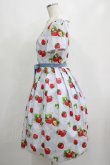 画像2: Emily Temple cute / Dear Strawberryワンピース  サックス H-25-04-04-001-ET-OP-KB-ZH (2)