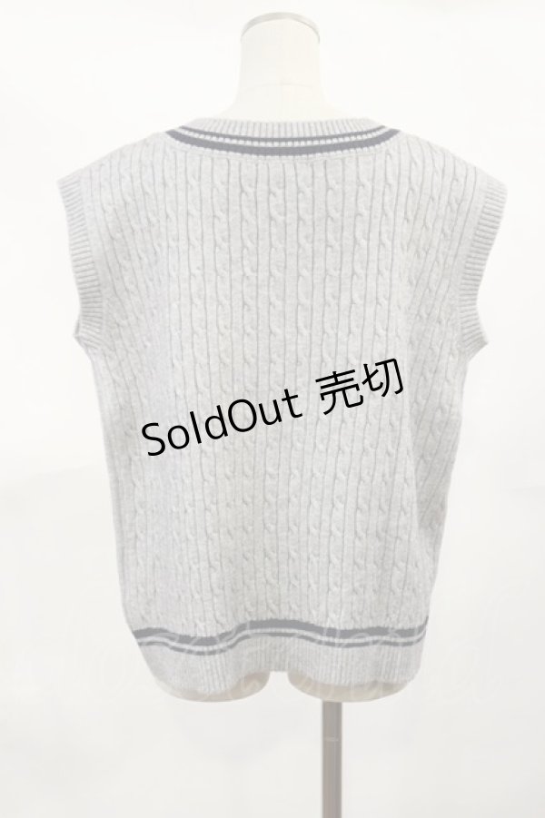 画像2: Fi.n.t / ライン使いケーブルニットベスト Free GRAY H-25-04-05-1018-CA-TO-NS-ZH (2)
