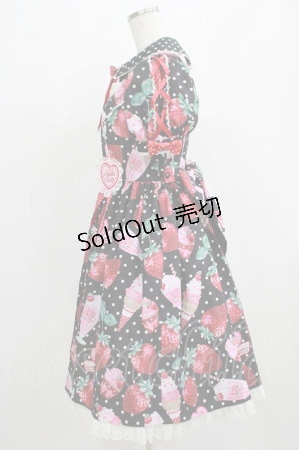 画像2: Angelic Pretty / Fresh Strawberry Dinerワンピース Free ブラック H-25-04-05-007-AP-OP-NS-ZH (2)