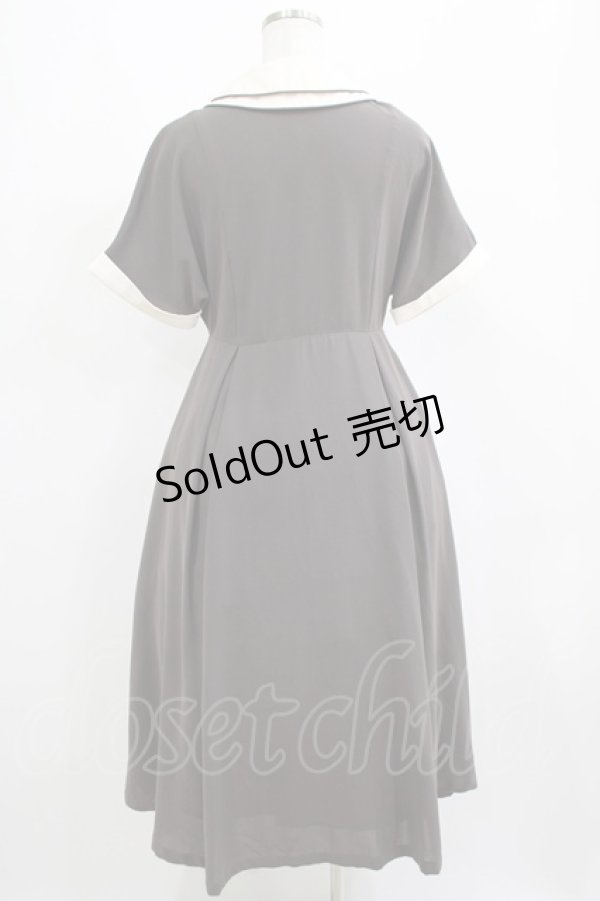 画像3: an another angelus / パイピング使いダブルクレリック衿ワンピース Free BROWN H-25-04-06-1010-CA-OP-NS-ZH (3)