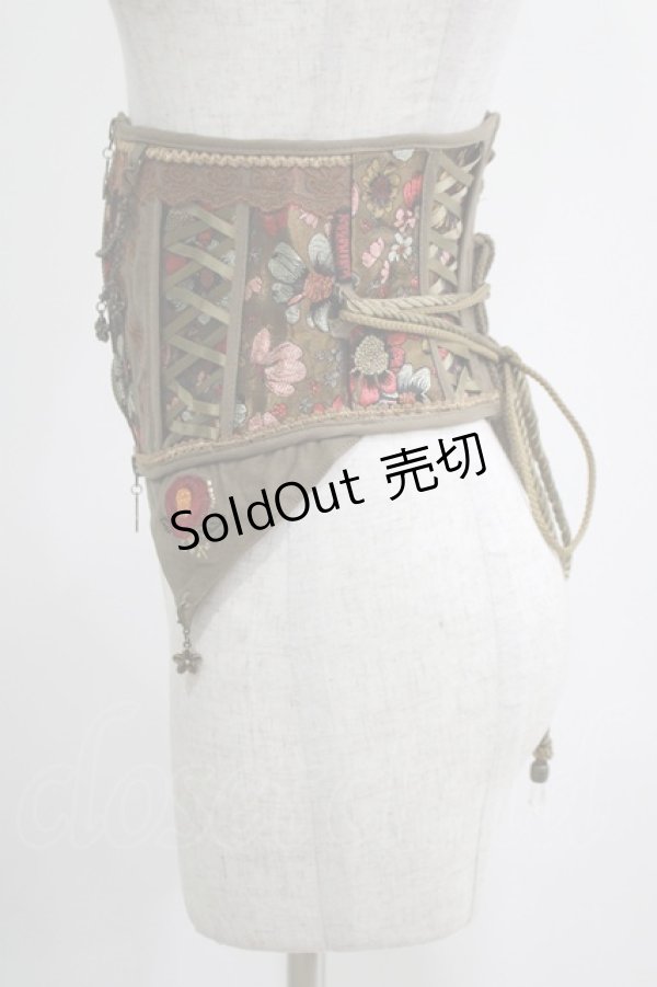 画像2: Ozz oneste / 椿刺繍チャーム付ショートコルセット  カーキ H-25-04-07-1051-OO-ZA-KB-ZH (2)