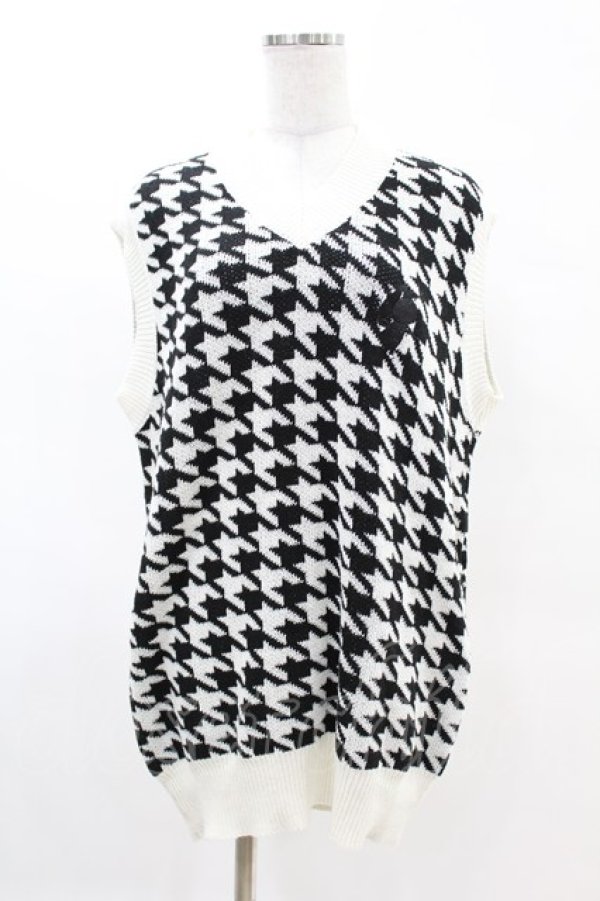 画像1: NieR Clothing / ニットベスト  千鳥柄（白×黒） H-25-04-07-025-PU-TO-KB-ZH (1)