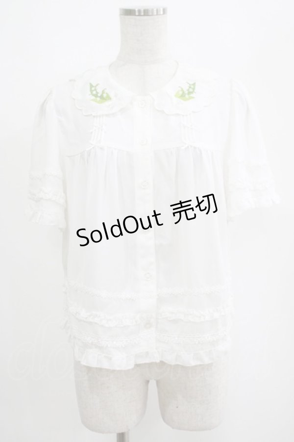 画像1: 絵本少女（海外ロリータブランド） / すずらん刺繍ブラウス L オフ H-25-04-10-1055-LO-BL-NS-ZH (1)