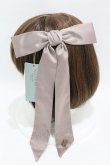 画像2: Maison de FLEUR Petite Robe canone / 午前を張り切るリボンバレッタ  Gray Beige H-25-04-11-041-EL-AC-NS-ZH (2)