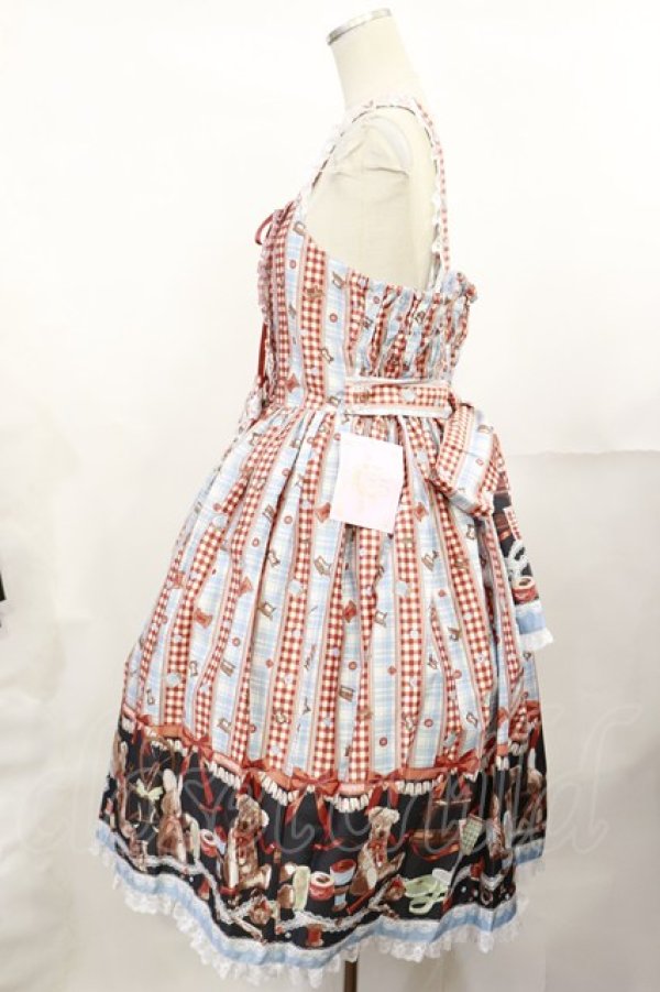 画像2: metamorphose / 【プラスサイズ】Happy Sewing Time フリルジャンパースカート+ヘッドドレスセット プラスサイズ サックス赤系(Saxe Blue/Red) H-25-04-12-1042-ME-OP-NS-ZH (2)