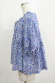 画像2: Jane Marple / Bonjour Millefleursスモックブラウス  ブルー H-25-04-12-062-JM-BL-KB-ZH (2)