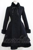 画像4: Victorian maiden / アンゴラウールケープ付編み上げリボンコート Free ブラック H-25-04-16-010-CL-CO-NS-ZH (4)