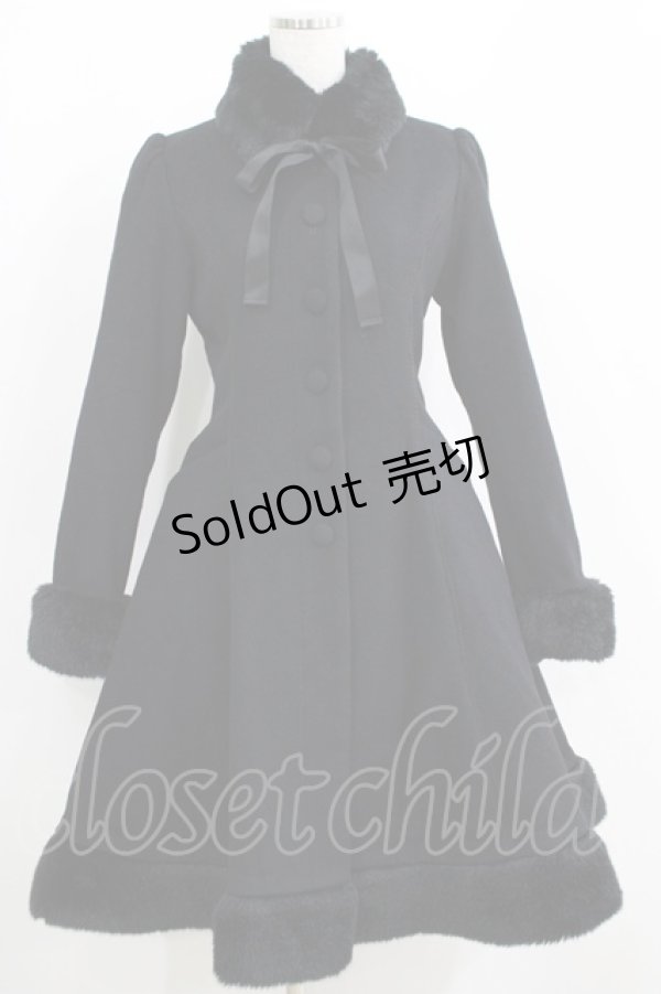 画像4: Victorian maiden / アンゴラウールケープ付編み上げリボンコート Free ブラック H-25-04-16-010-CL-CO-NS-ZH (4)
