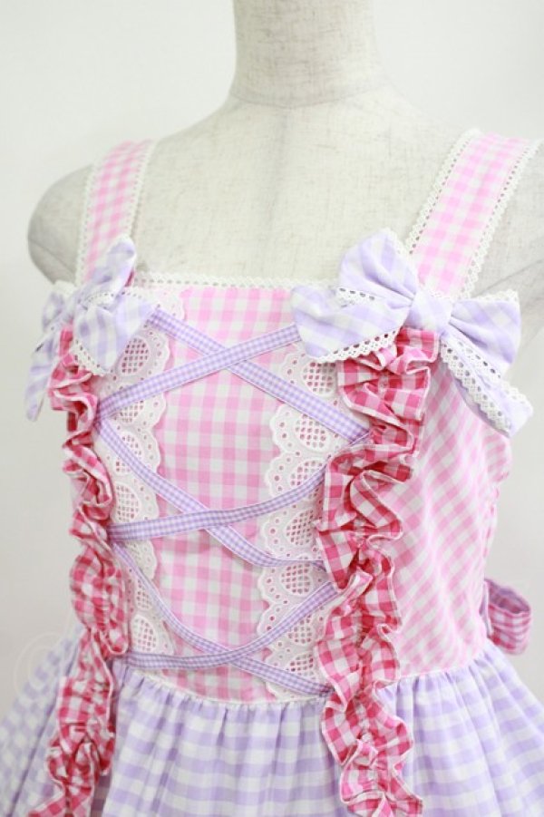 画像4: Angelic Pretty / ギンガム配色肩リボンジャンパースカート Free ピンク/ラベンダー H-25-04-17-1009-AP-OP-NS-ZH (4)