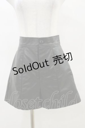 画像: EATME / エンブロイダリーボタンショートパンツ S ブラック H-25-04-18-1053-LO-PA-NS-ZH