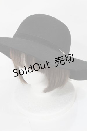 画像: axes femme / 蝶チャーム付キャペリンハット  ブラック H-25-04-19-1001-AX-AC-NS-ZH