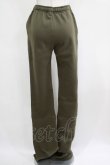 画像2: NieR Clothing / 内側防寒仕様SUPER LONG×LOOSE SWEAT PANTS  カーキ H-25-04-21-1029-PU-PA-KB-ZT093 (2)
